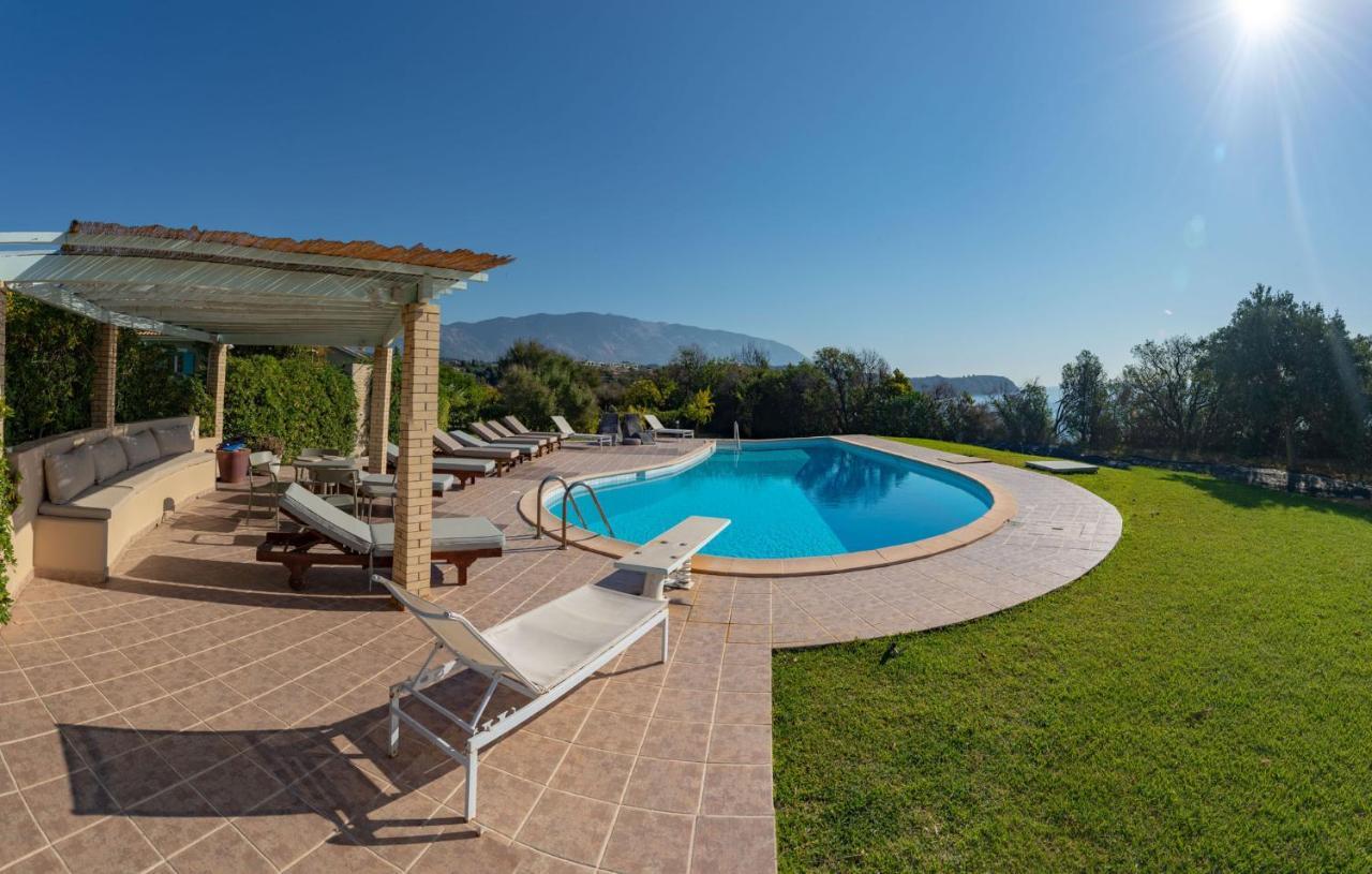 Villa Gaia Свороната Экстерьер фото