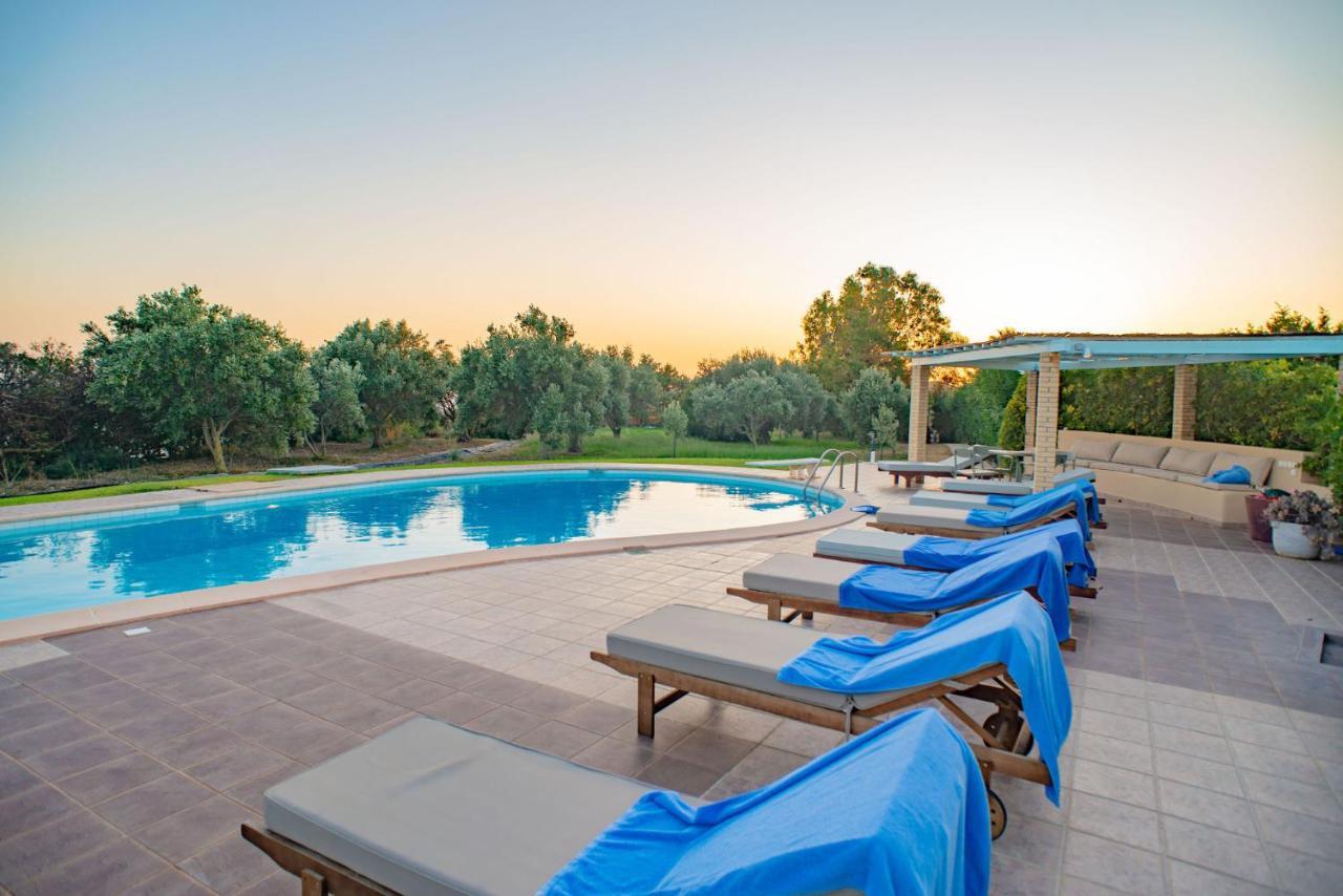 Villa Gaia Свороната Экстерьер фото
